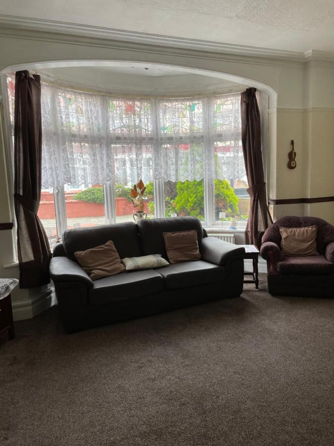 The Jewel Of The Sea Bed & Breakfast Blackpool Luaran gambar