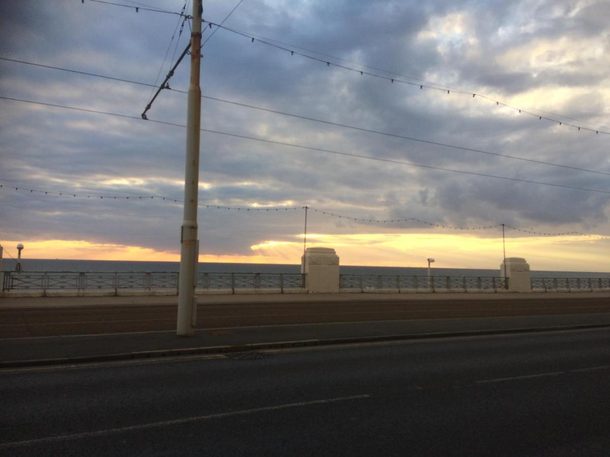 The Jewel Of The Sea Bed & Breakfast Blackpool Luaran gambar
